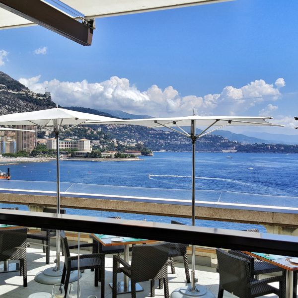 Breakfast - L'Horizon Deck & Champagne Bar